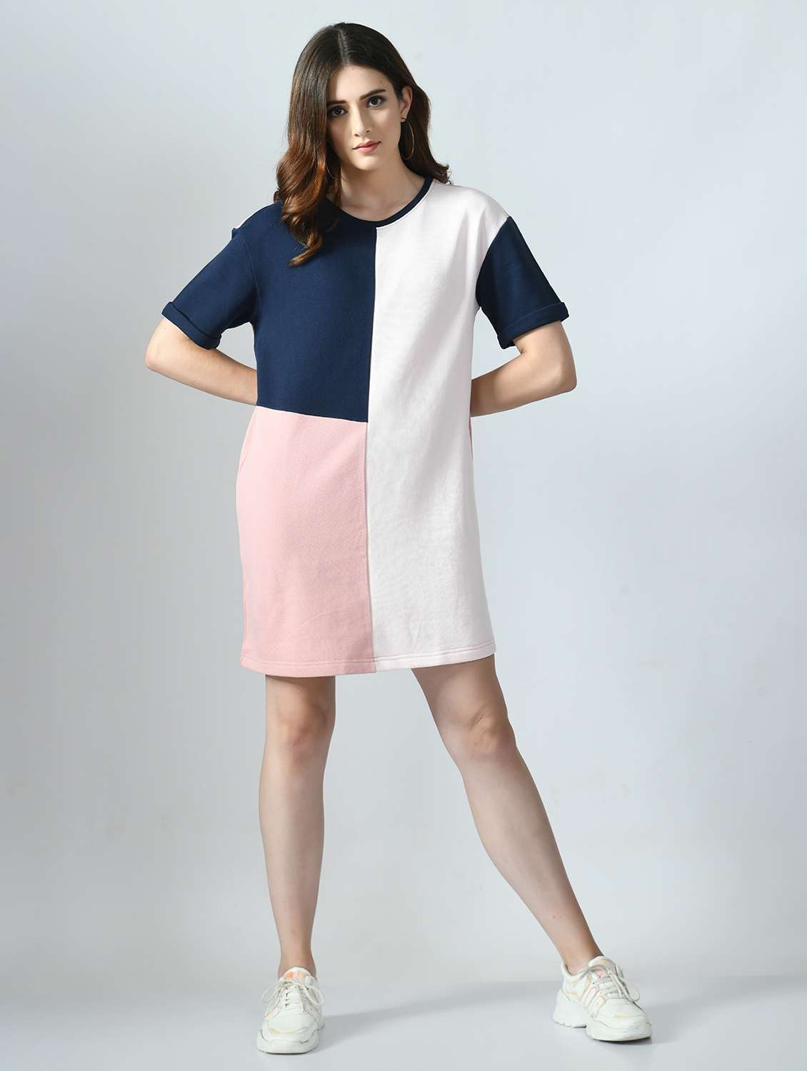 women color blocked short sleeve dress - 22028729 - Standard Image - 4