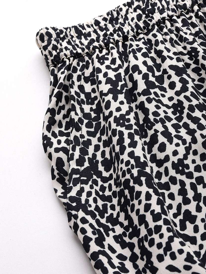 women animal print mid rise lounge wear pajama - 22028800 -  Standard Image - 4