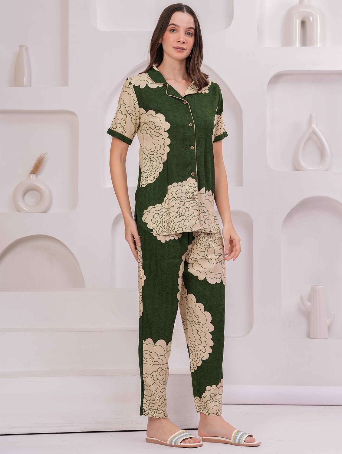 women printed nightwear pyjama set - 22029020 -  Standard Image - 1