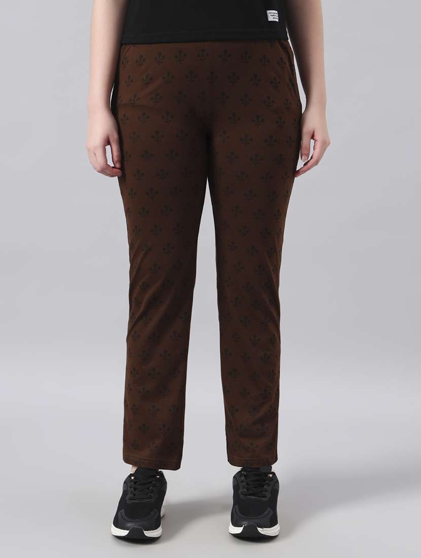women printed mid rise regular fit track pant