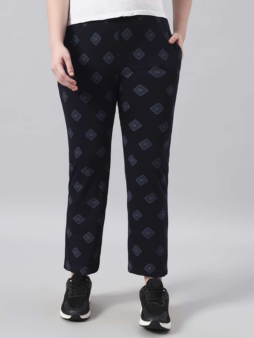 women printed mid rise regular fit track pant