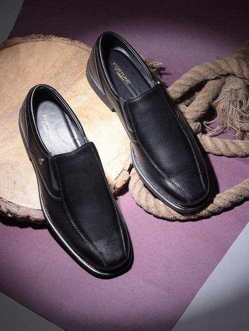 men solid slip on formal shoes - 22029092 - Standard Image - 0