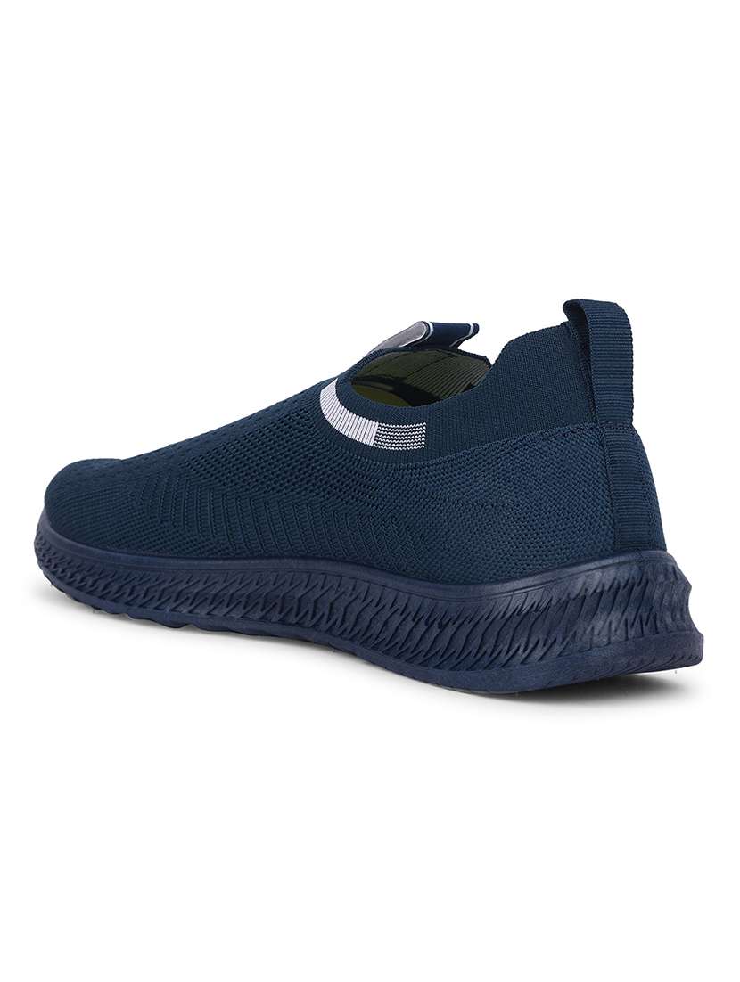men blue slip on sport shoe - 22029103 -  Standard Image - 4