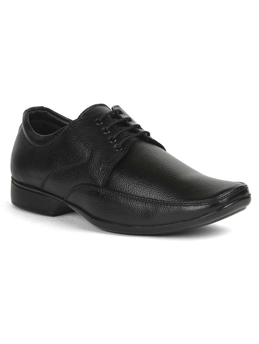 men black lace-up derby