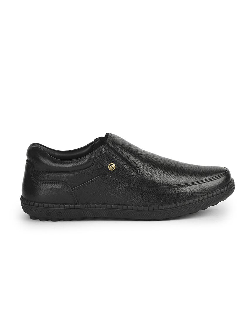 men solid slip on formal shoes - 22029239 - Standard Image - 1