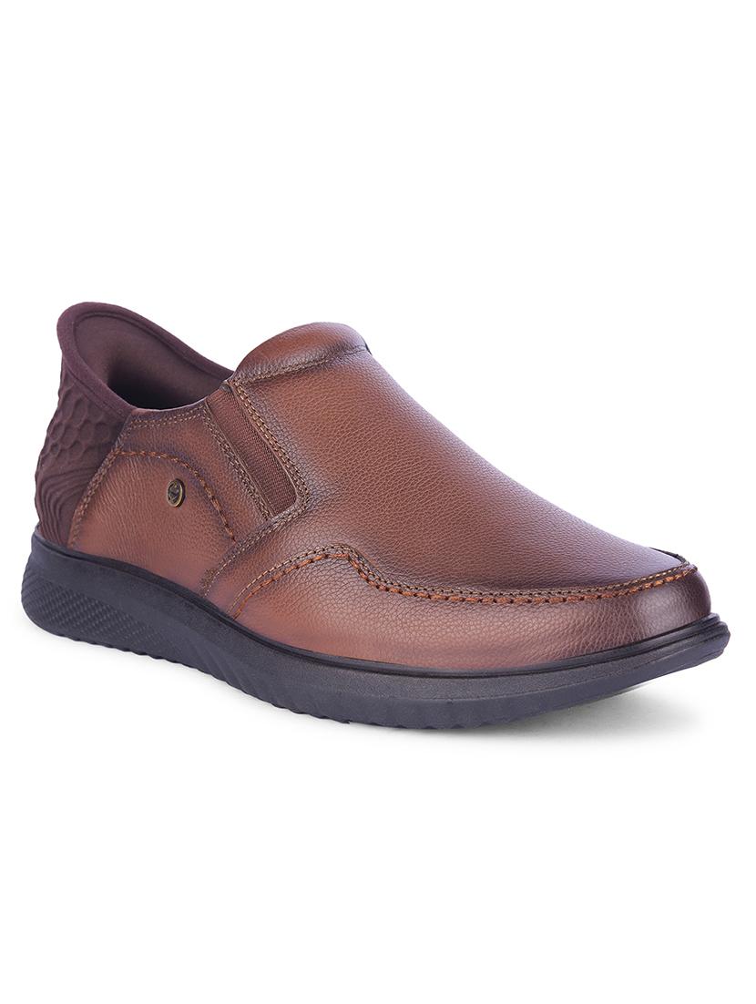men solid slip on formal shoes - 22029244 - Standard Image - 1