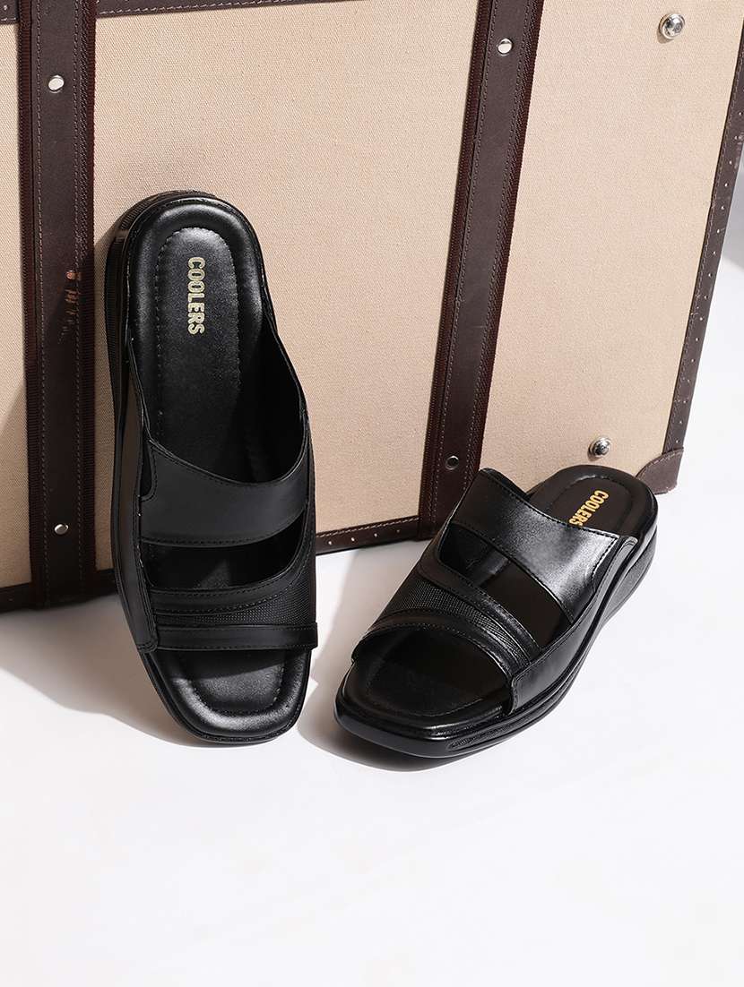 men solid slip on sandal