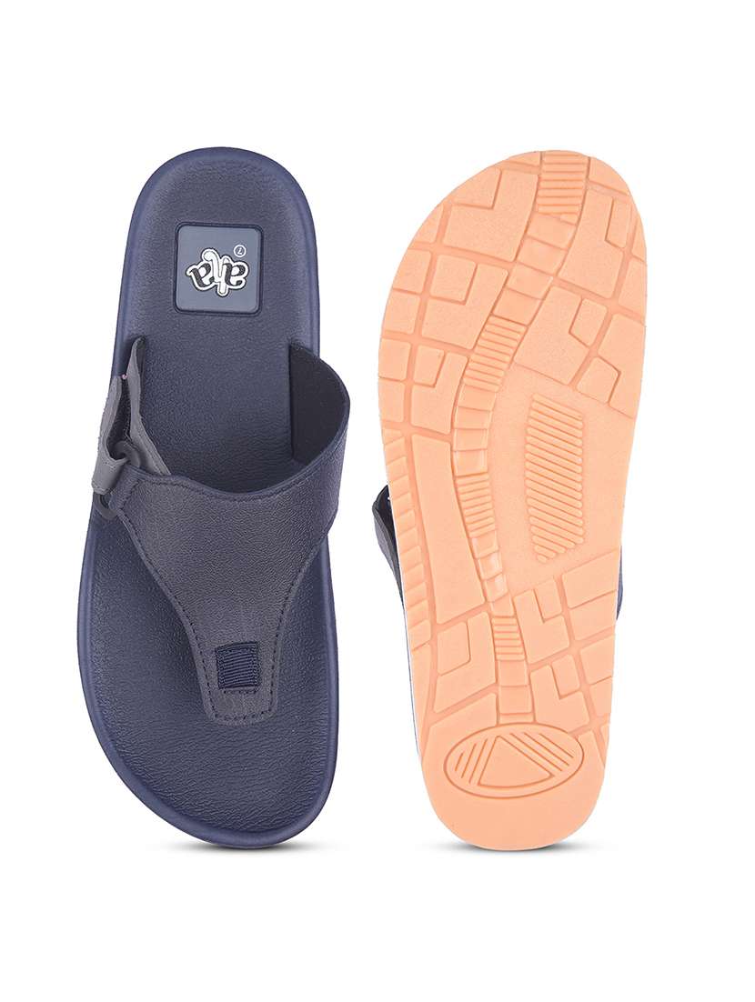 men solid toe separator flip flop - 22029279 -  Standard Image - 4