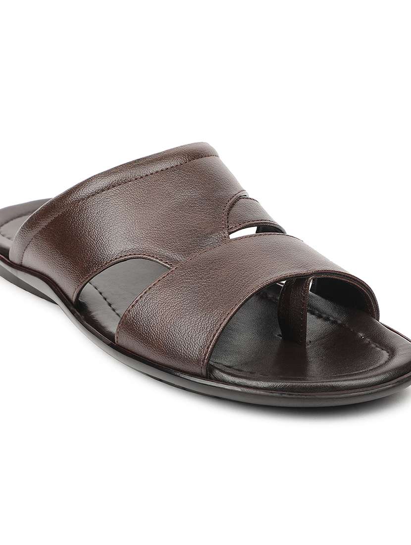 men solid toe separator sandal - 22029303 -  Standard Image - 4