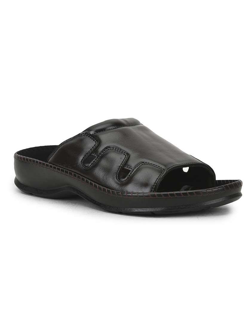men solid slip on sandal - 22029308 -  Standard Image - 1