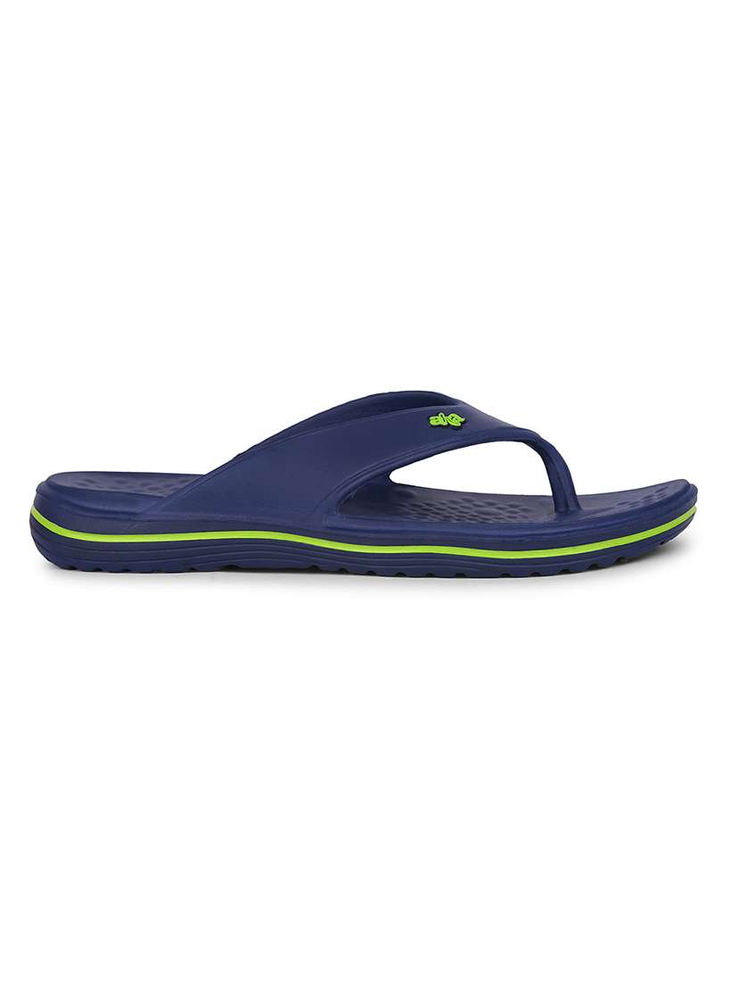 men solid toe separator flip flop - 22029312 -  Standard Image - 4