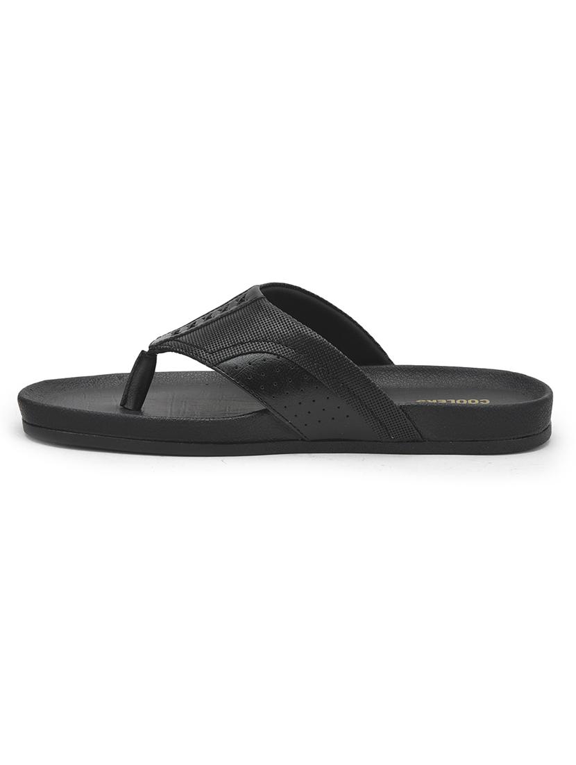 men solid toe separator sandal - 22029314 - Standard Image - 1