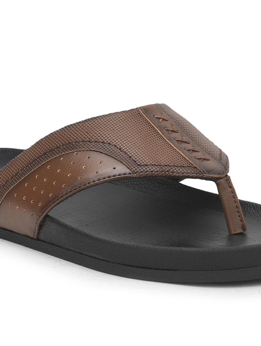 men solid toe separator sandal - 22029315 - Standard Image - 4