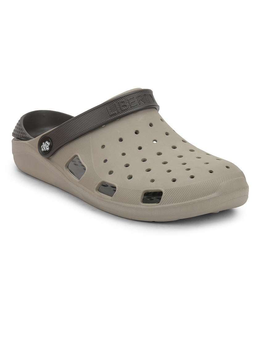 men solid slip on clogs - 22029356 -  Standard Image - 4