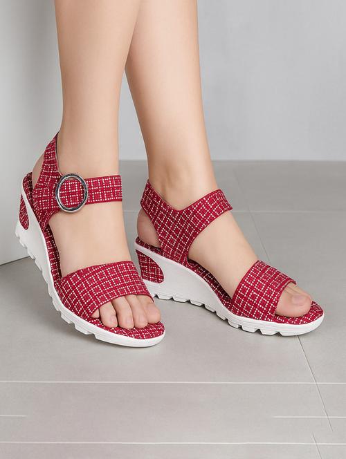 women black back strap wedge - 22029454 -  Standard Image - 0