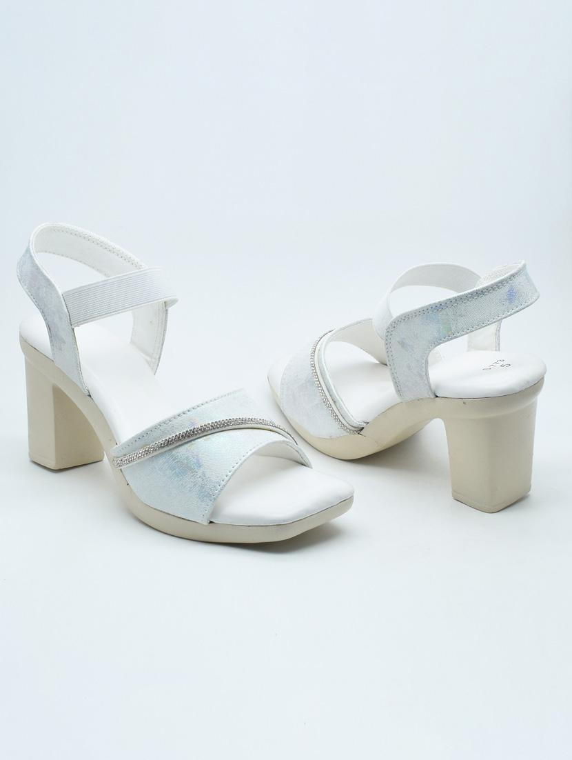 women solid back strap sandals - 22029520 -  Standard Image - 1