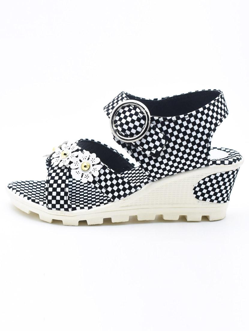 women checkered back strap wedges - 22029536 -  Standard Image - 1