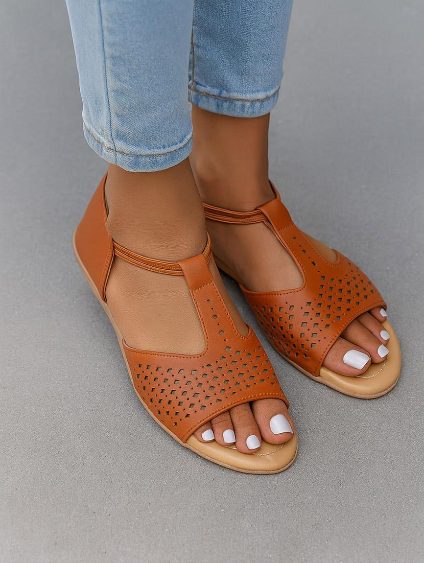 women solid back strap sandal - 22029569 -  Zoom Image - 0