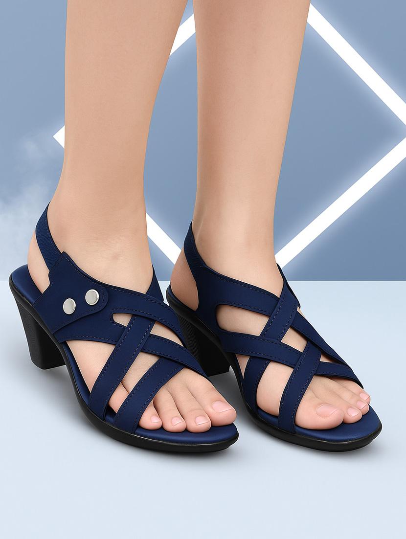 women solid back strap sandal - 22029571 -  Zoom Image - 0