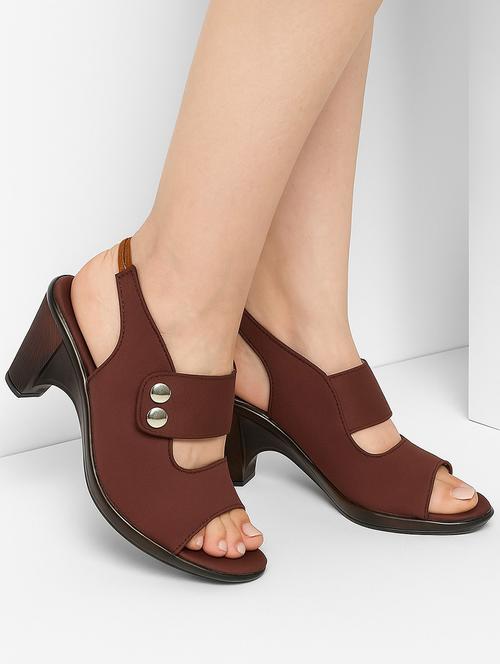 women solid back strap sandal - 22029662 - Standard Image - 0