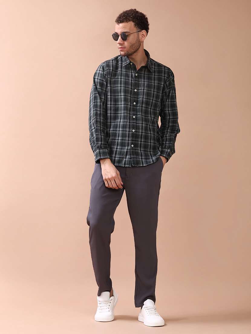 men solid mid rise chinos casual trouser - 22029687 -  Standard Image - 4