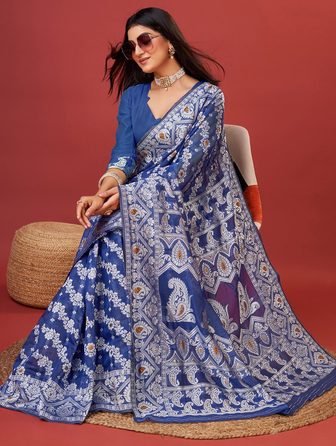 women self design banarasi saree with blouse - 22029983 - Standard Image - 4