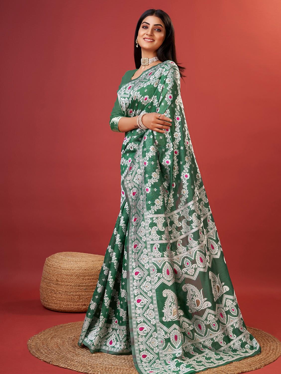 women self design banarasi saree with blouse - 22029984 - Standard Image - 1