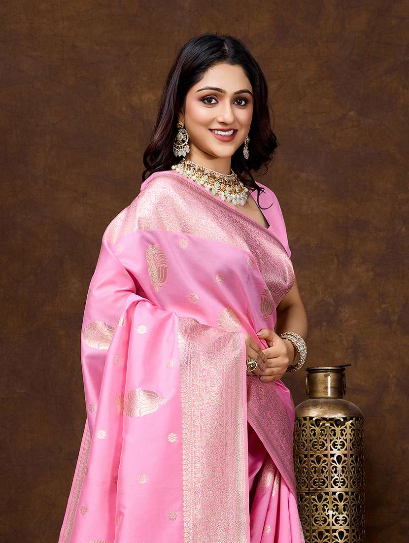 women self design banarasi saree with blouse - 22030009 -  Standard Image - 4