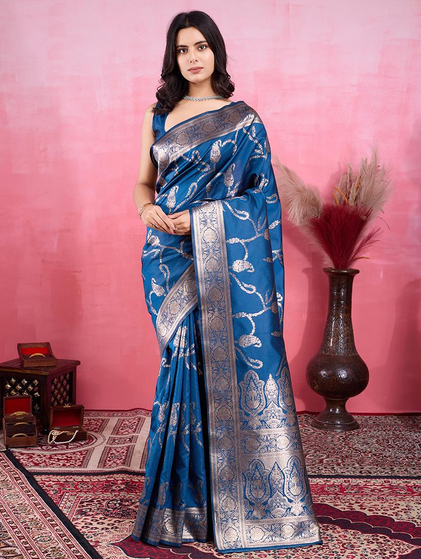 women self design banarasi saree with blouse - 22030043 -  Zoom Image - 0