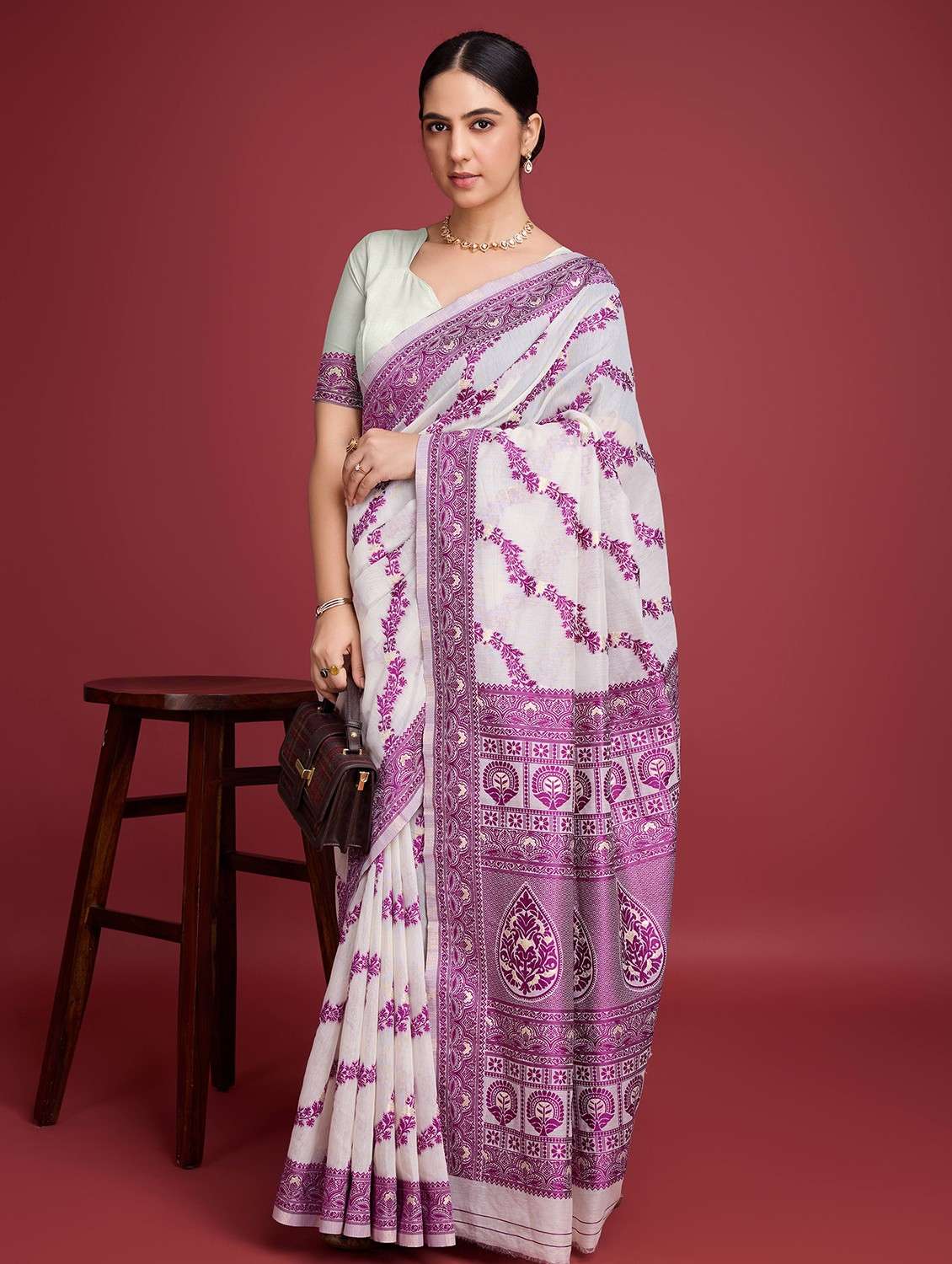 women self design bordered saree with blouse - 22030052 -  Standard Image - 1