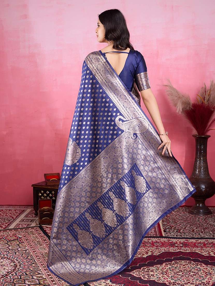 women self design banarasi saree with blouse - 22030055 - Standard Image - 4