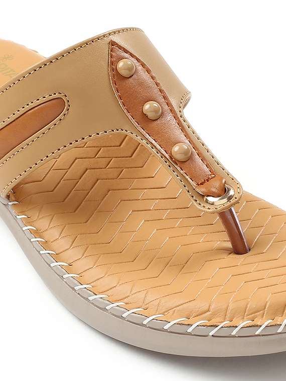 women solid  slip on wedge - 22030108 -  Standard Image - 4