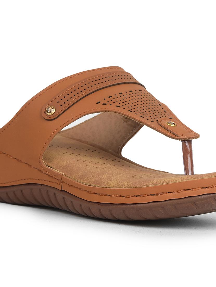women solid slip on wedge - 22030112 - Standard Image - 4