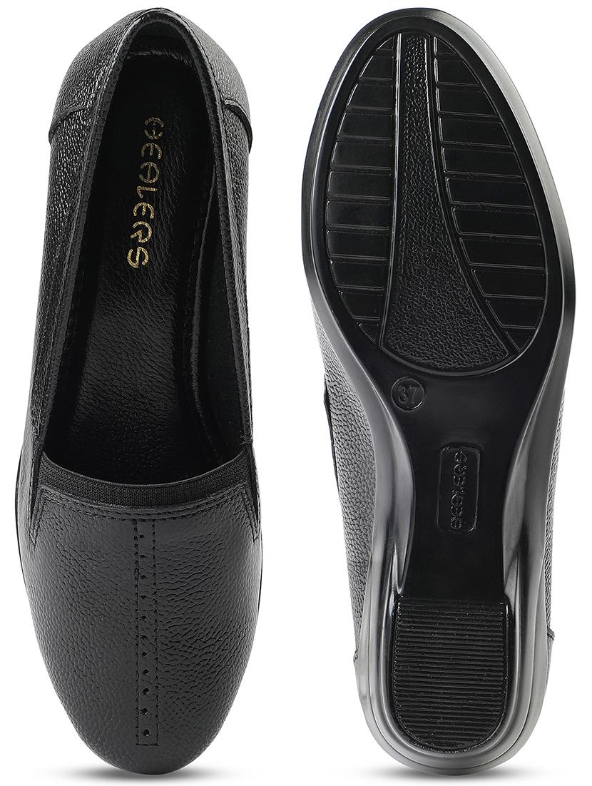 women black solid slip on wedge - 22030132 - Standard Image - 4