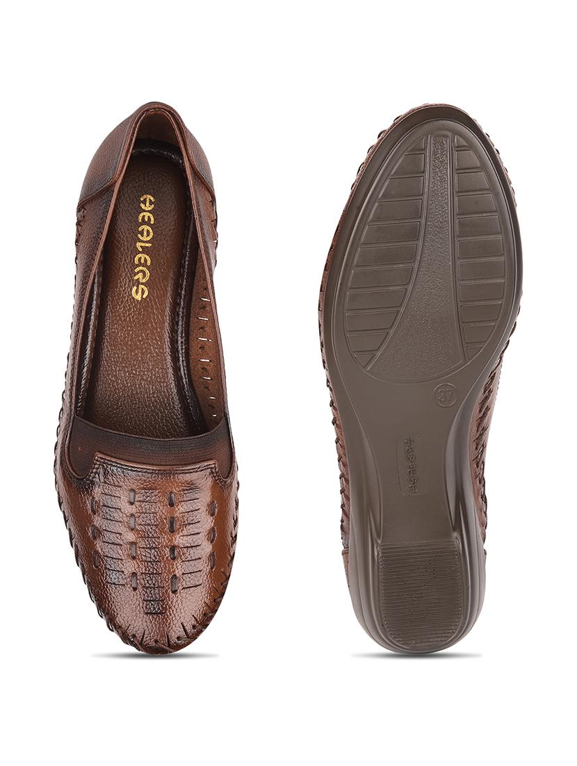 women tan solid slip on wedge - 22030137 - Standard Image - 4