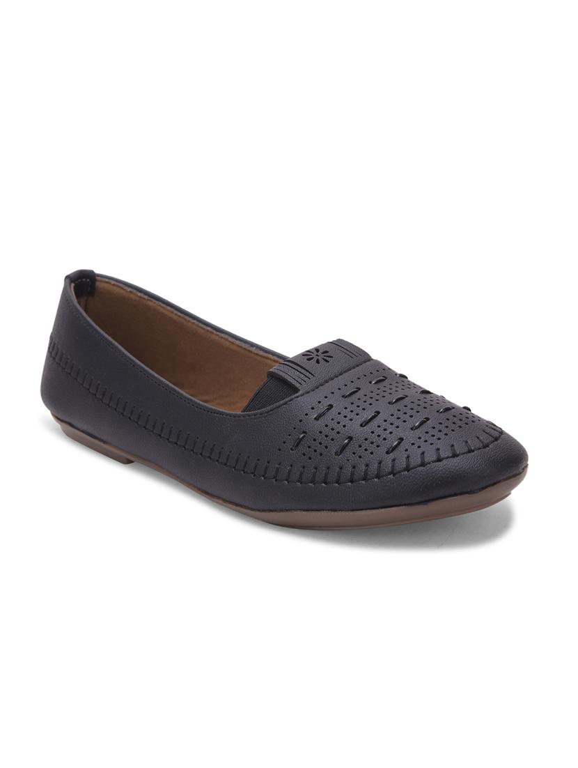 women solid slip on ballerina - 22030140 -  Standard Image - 1