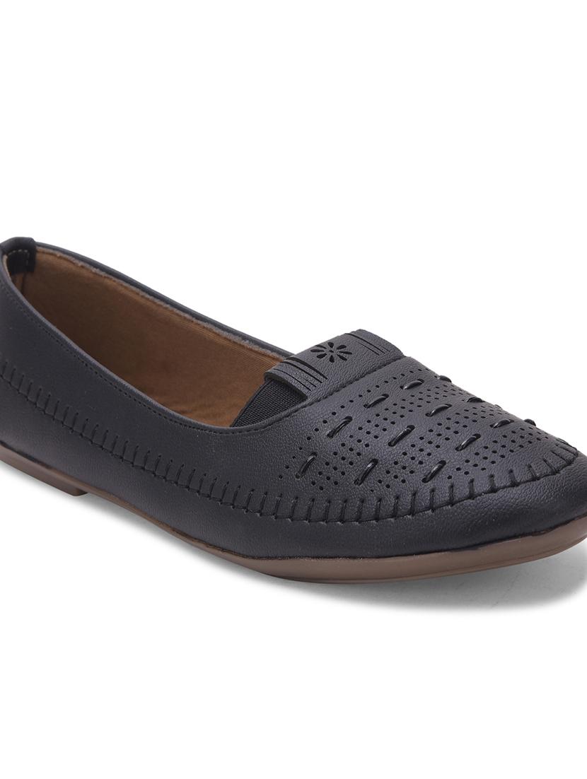 women solid slip on ballerina - 22030140 - Standard Image - 4