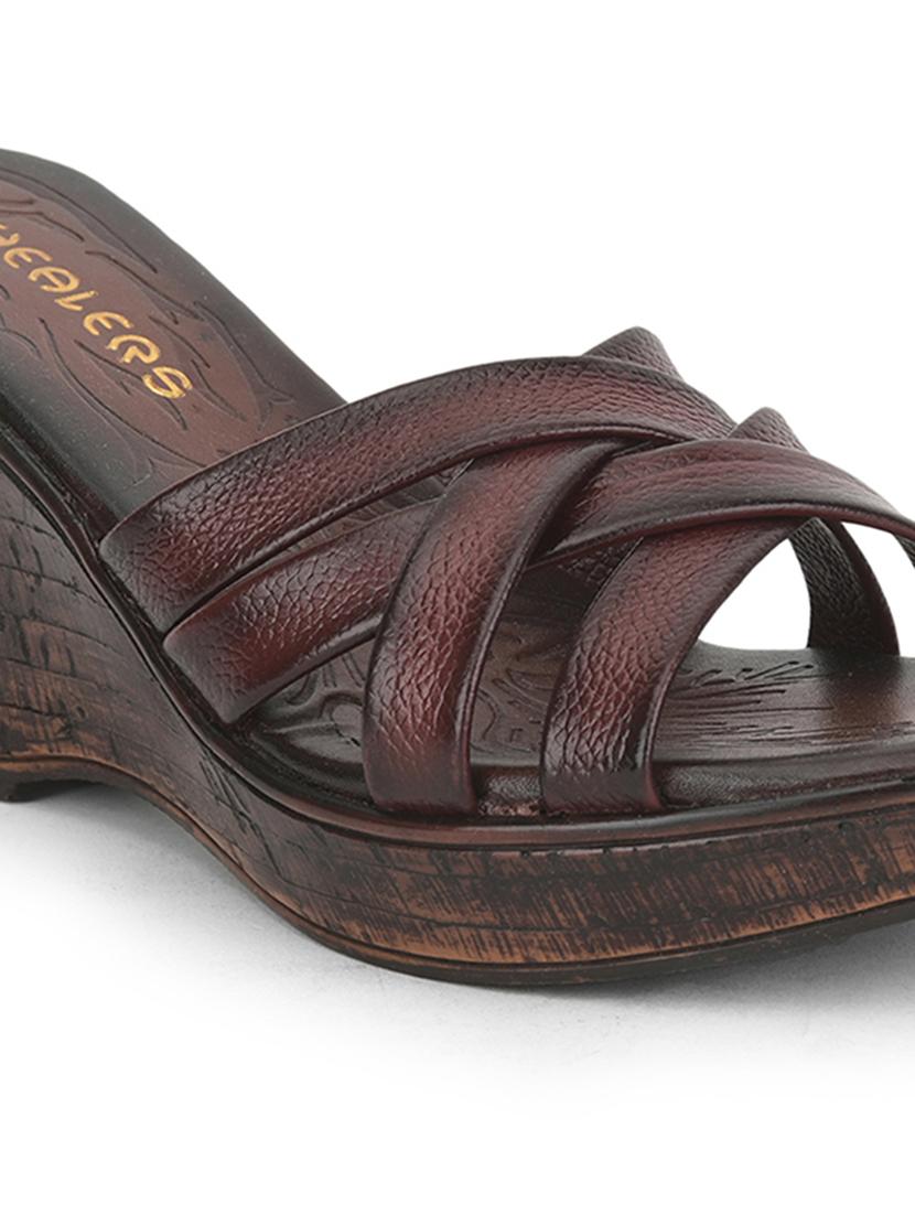 women solid slip on wedges - 22030144 - Standard Image - 4