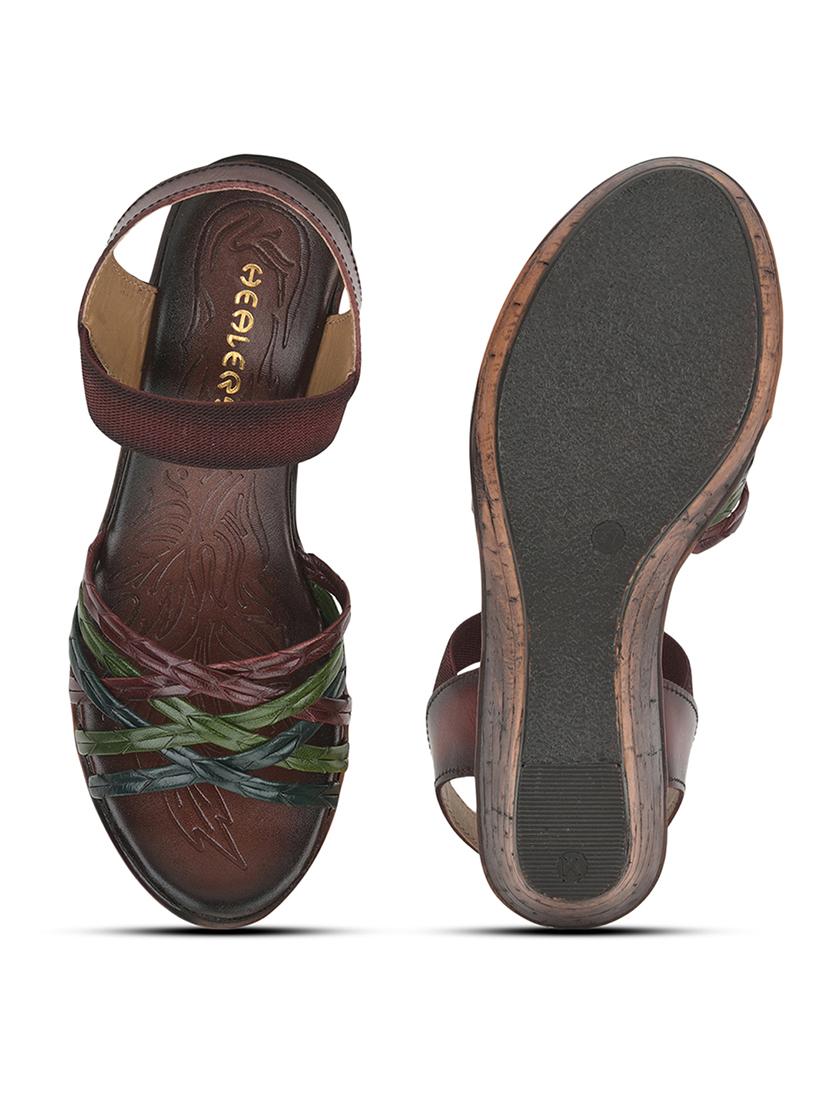 women solid back strap wedges - 22030145 - Standard Image - 4