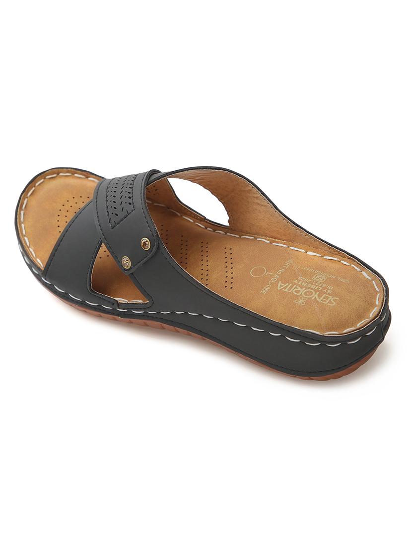 women solid slip on wedge - 22030149 - Standard Image - 1