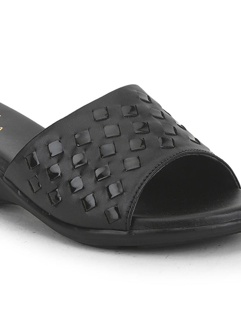 women black solid slip on sandal - 22030155 - Standard Image - 4