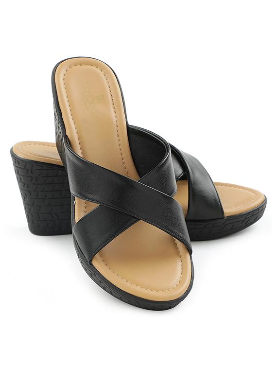 women solid slip on wedge - 22030170 - Standard Image - 1