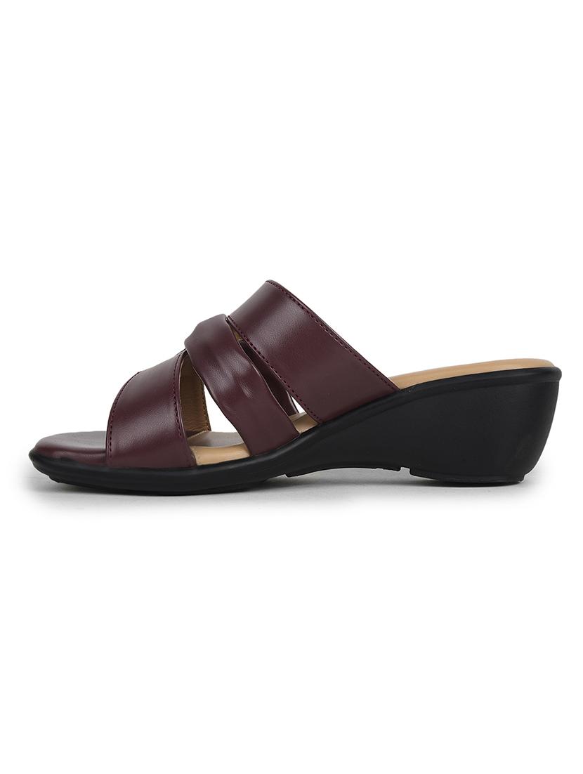 women solid slip on wedge - 22030172 - Standard Image - 1
