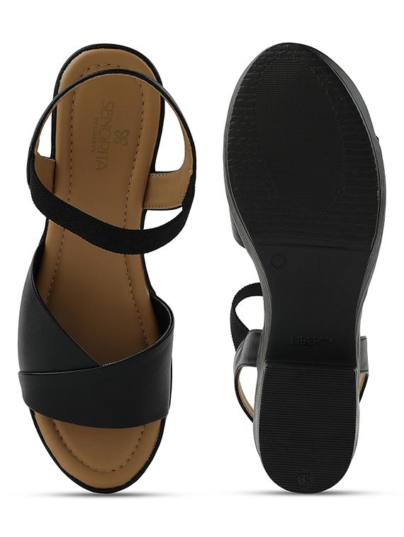 women black solid back strap sandal - 22030175 - Standard Image - 4