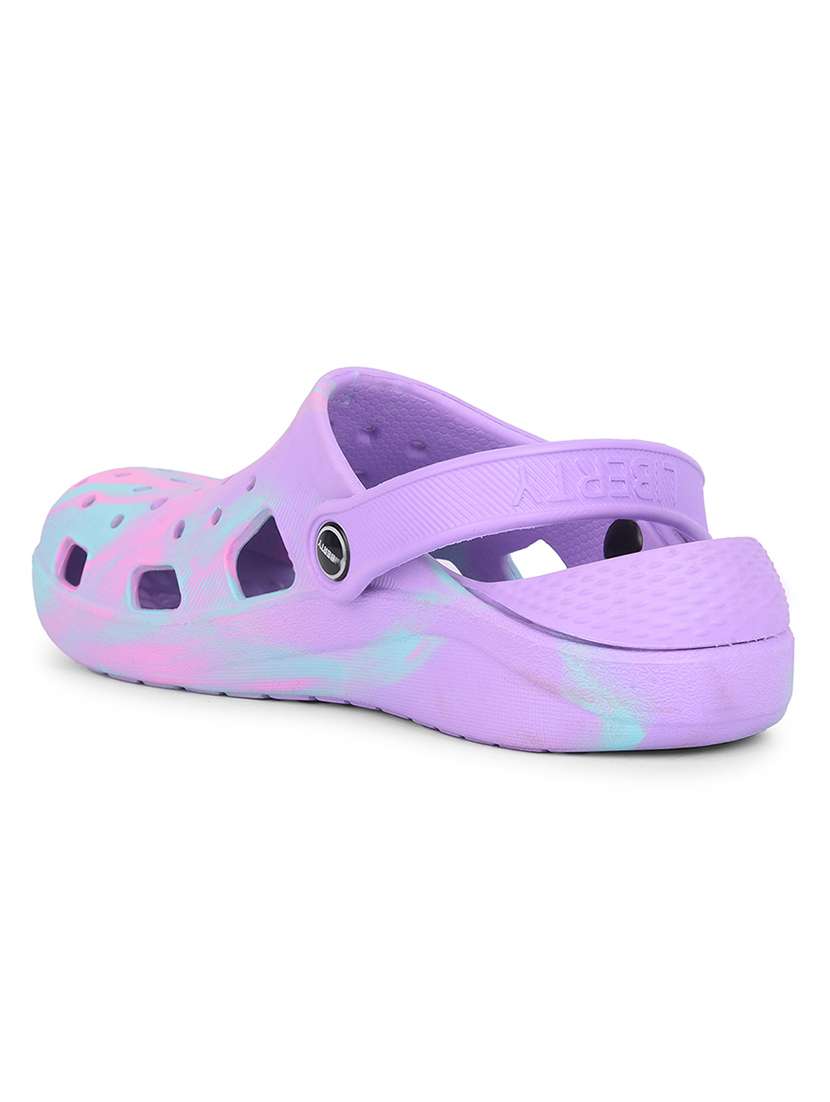 women printed slip on clogs - 22030179 -  Standard Image - 4