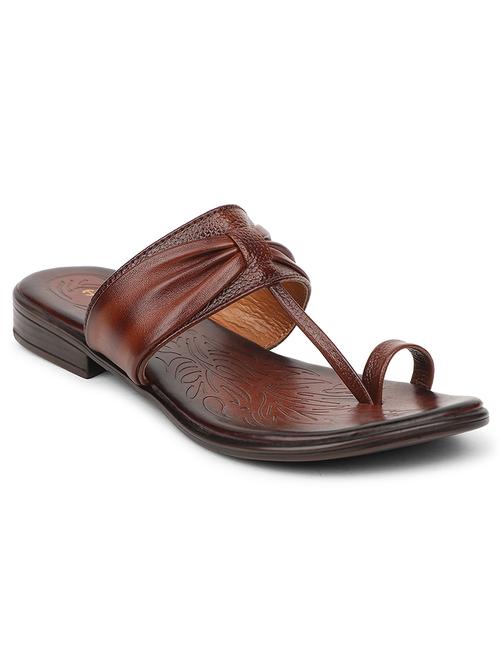 women solid one toe flat sandal - 22030191 -  Standard Image - 0