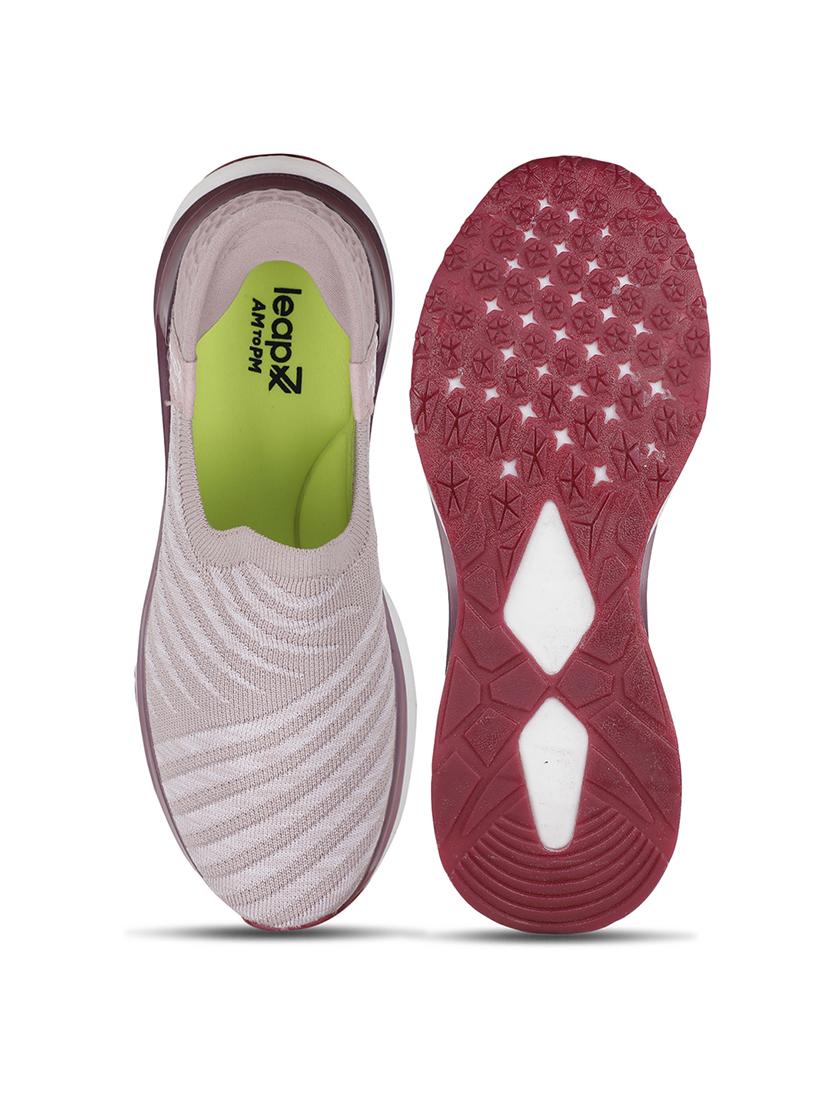women mauve slip on sports shoe - 22030206 - Standard Image - 4