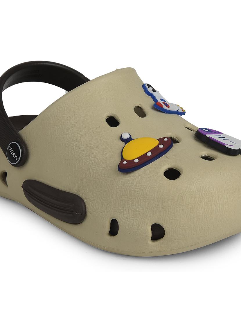 kids solid casual clogs - 22030473 - Standard Image - 4