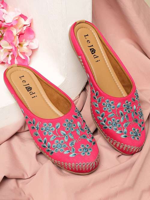 women embroidered slip on mojari - 22030794 - Standard Image - 0