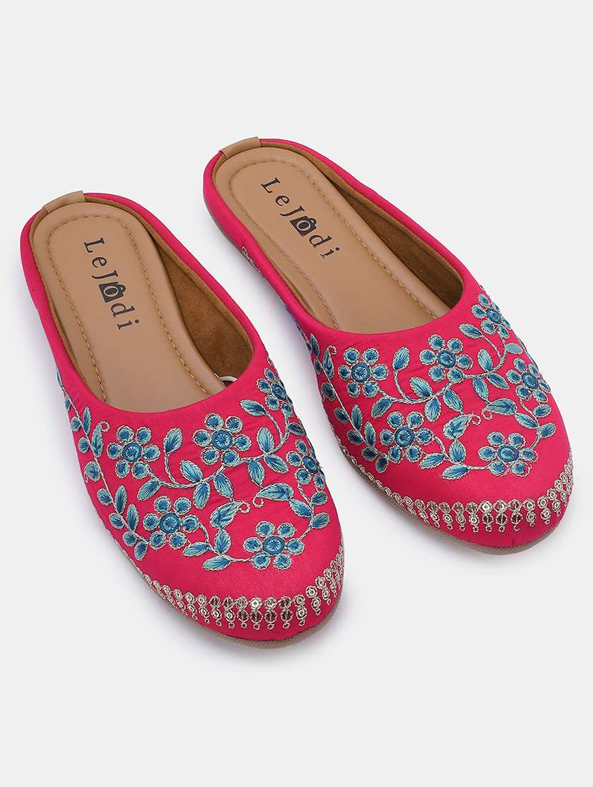 women embroidered slip on mojari - 22030794 - Standard Image - 1